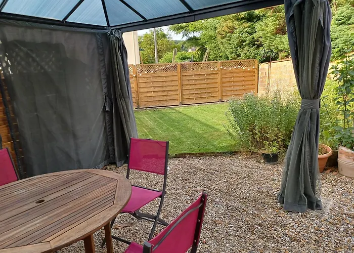 Apartment St Remy-Les-Chevreuse 5 Min Walk Rer B